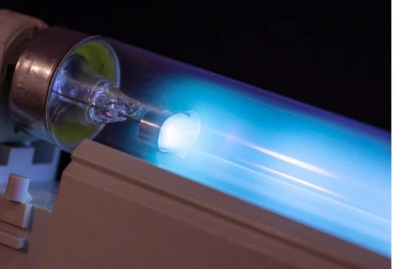 UV Light Air Purification / Mold Prevention